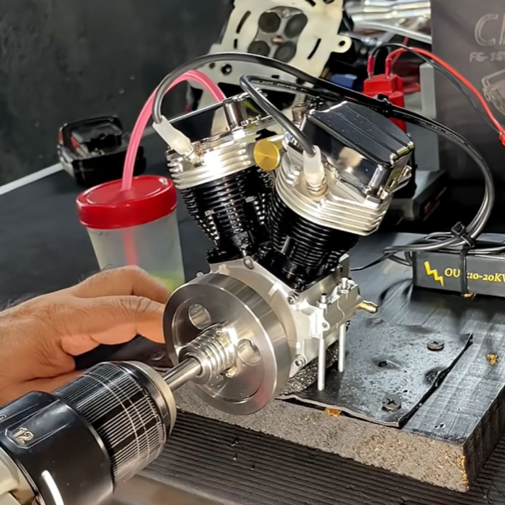 Mini V-Twin Engine Model Review — CISON FG-VT9 Tested by Influencer