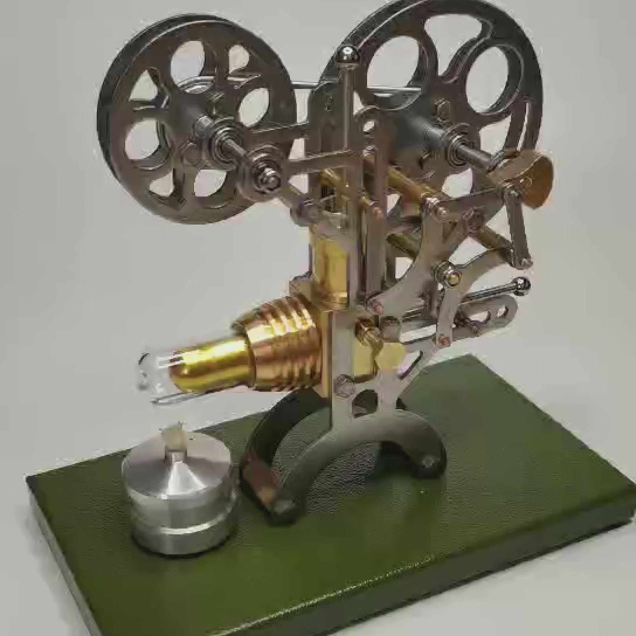 Stirling Engine Projector Model – Vintage Mechanical STEM Engine Model